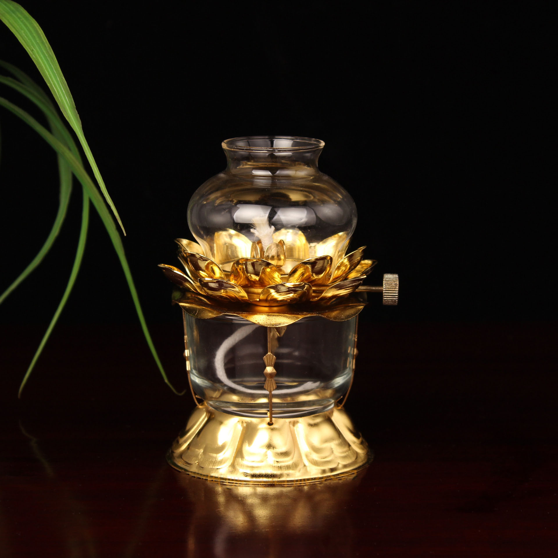Lampe à huile dorée pour boudd - Candle Zero avis et prix
